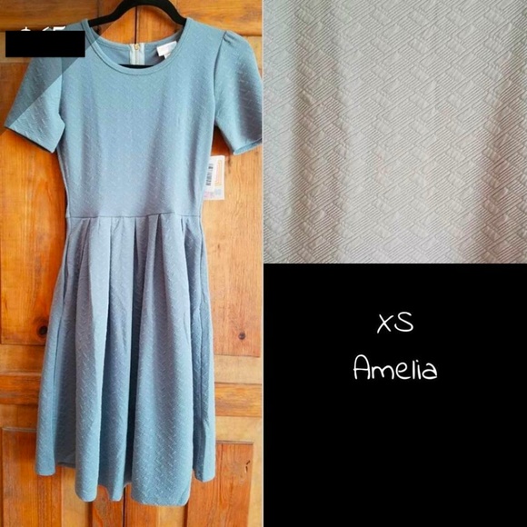 LuLaRoe Dresses & Skirts - LuLaRoe Amelia Dress XS Pockets Pleated Solid Grey